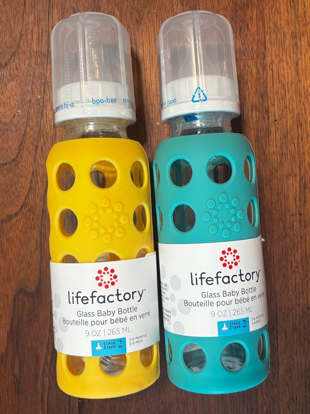Lifefactory 9ozGlass Baby Bottles w/ silicone sleeves in Mango and Kale